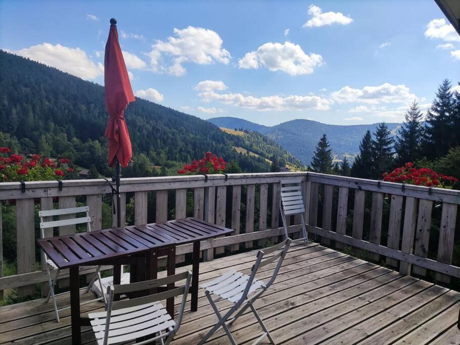 Maison De Montagne Vue Magnifique Вантрон Екстериор снимка