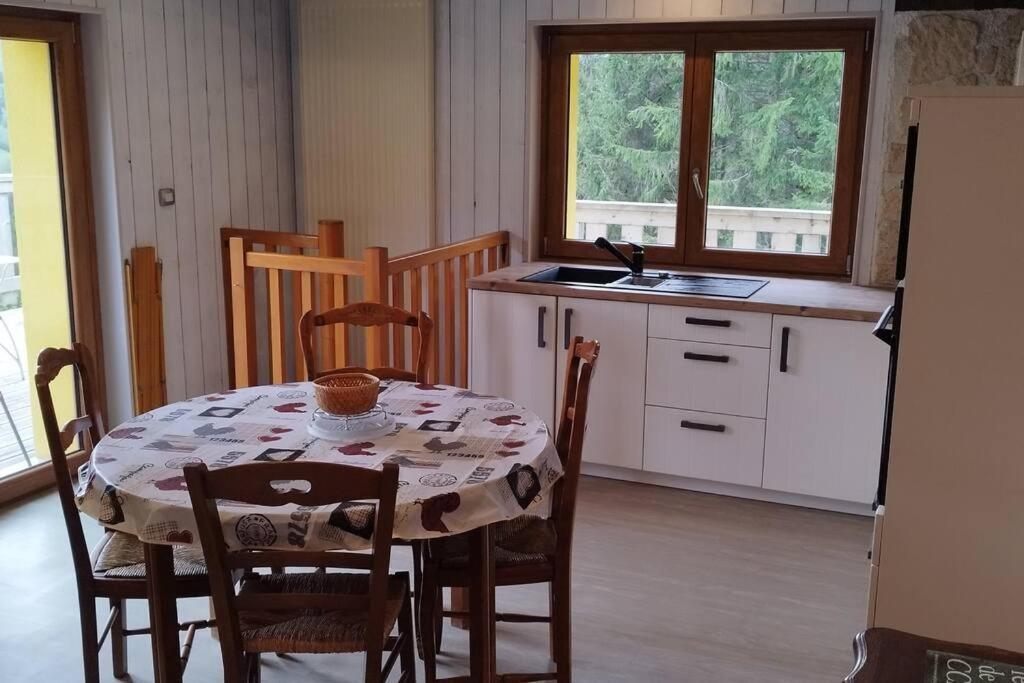 Maison De Montagne Vue Magnifique Вантрон Екстериор снимка